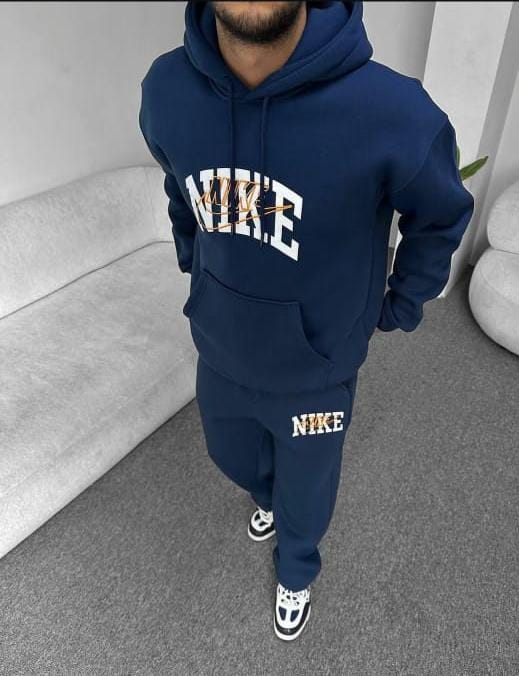 NIKE NEW
